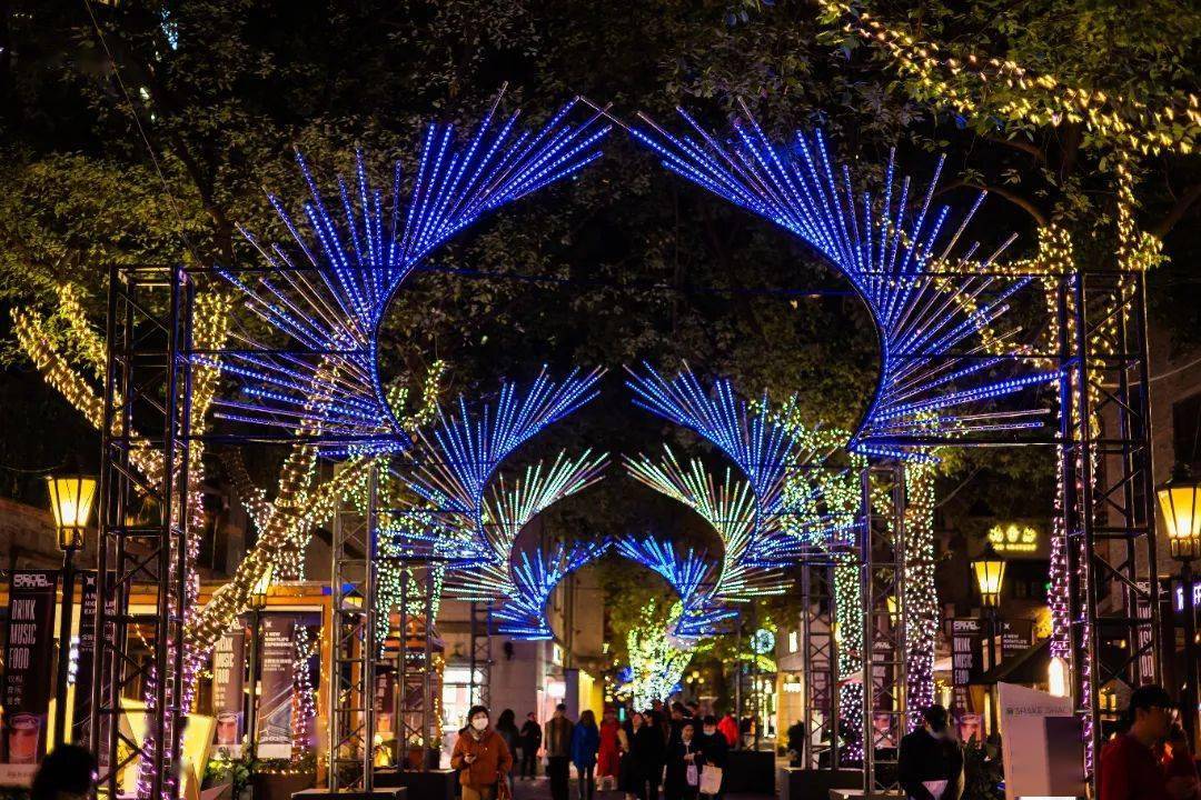 新球漫游创想未来上海新天地正式开启20周年最终华章