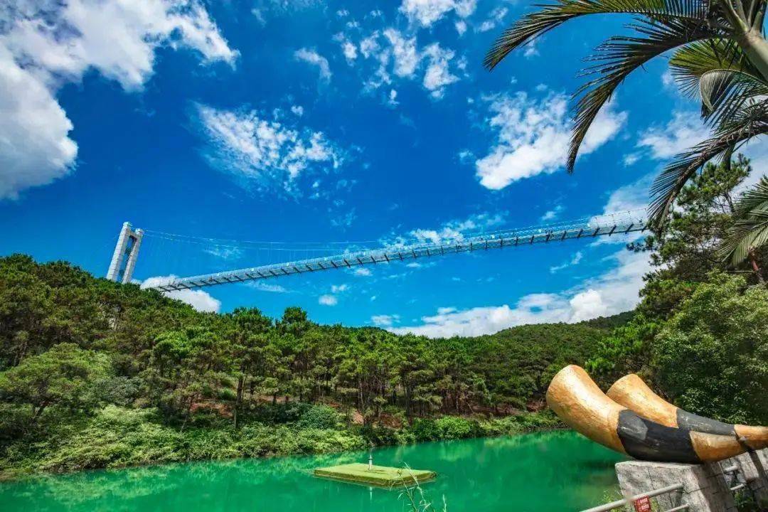 凌云飞渡玻璃桥(自费项目)