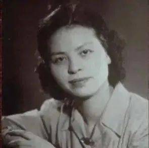 陈菊梅|摘掉器官、拔光牙齿，一生改变数十万人的命运，她太狠了