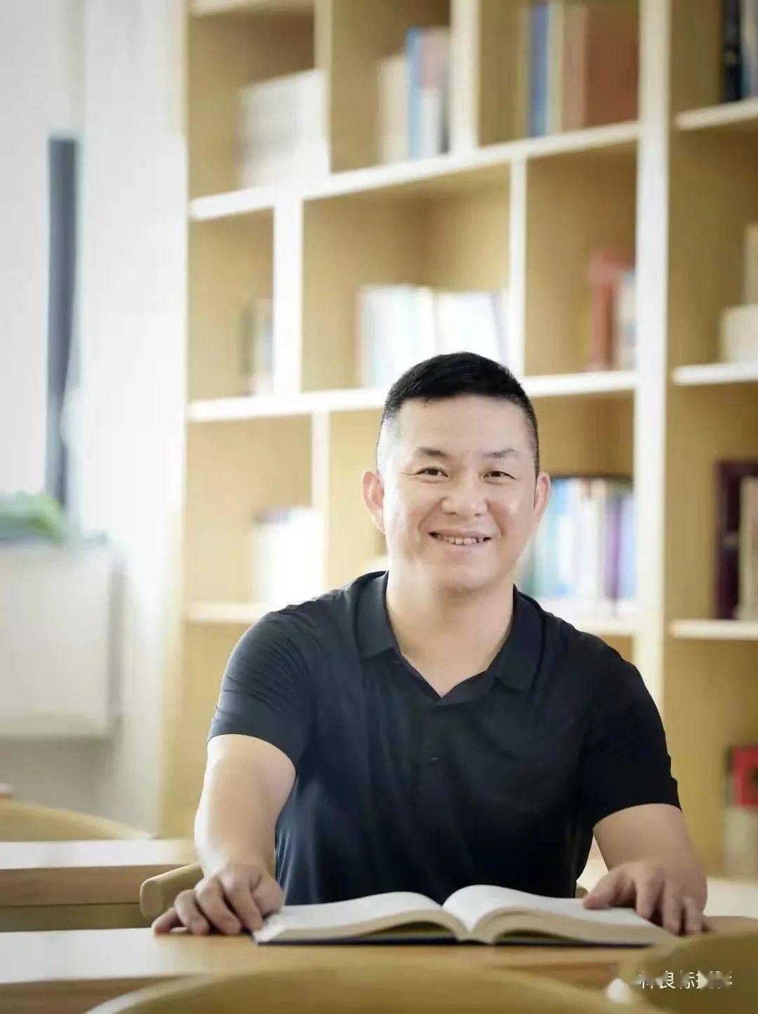 医者名片卓越管理之孙丰裕书记