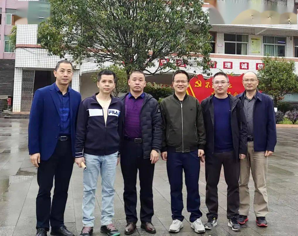 沉浸式指导项目化攻关落实红色帮扶泉州五中赴长汀二中精准帮扶活动