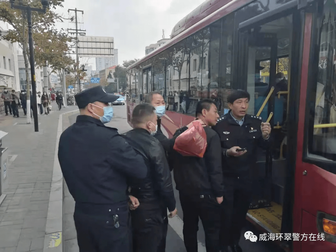 我和小区中年警察大叔36 武警爸爸和军人二叔巨柱