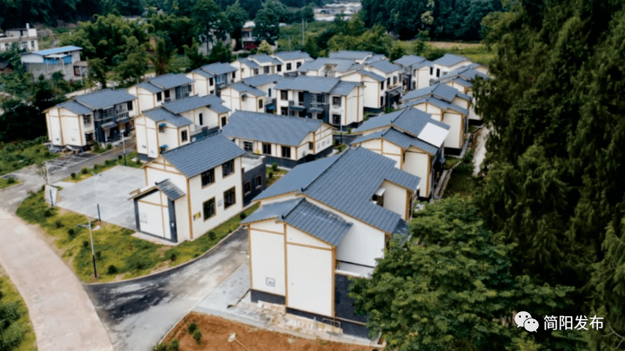 三合镇石马井村双挂钩小区