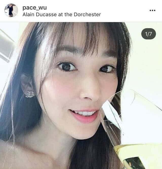 怎么让自己变年轻10岁 b0cb4ed7119b4ffd85b86740348024fa.jpeg