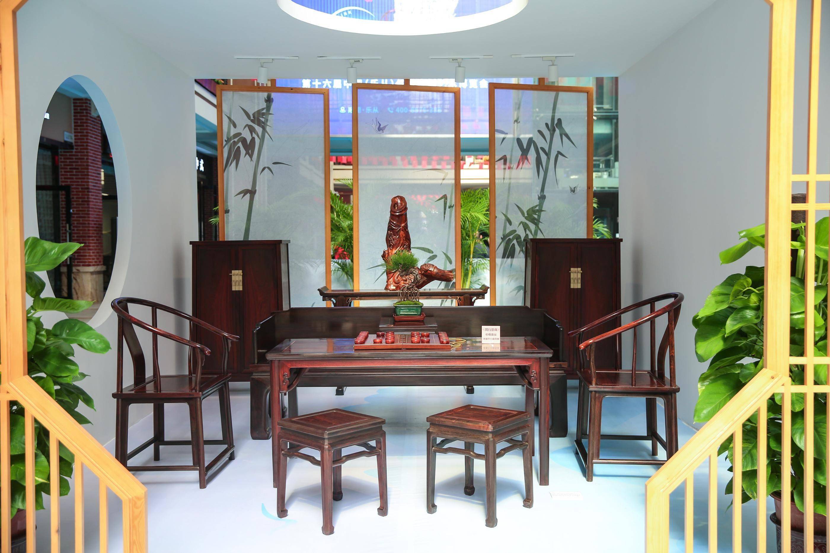 第十六届中国乐从红木家具艺术博览会如期盛启