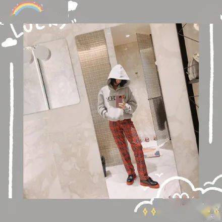 西裤 不论多冷，一进屋就恢复辣妹风