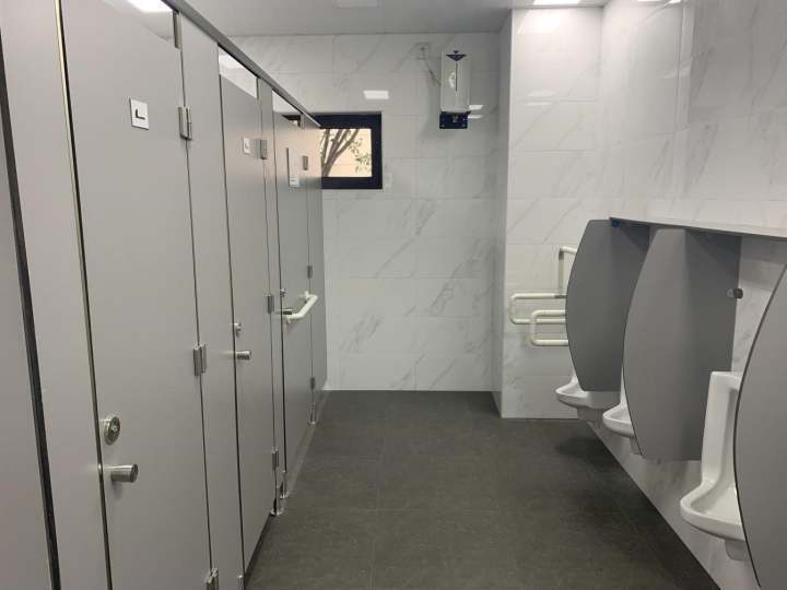 公厕内部焕然一新 这些公厕功能齐全,"实力"超群 此次改造充分挖掘