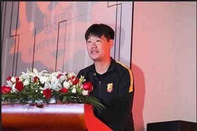 主教练|李铁请辞国足主帅