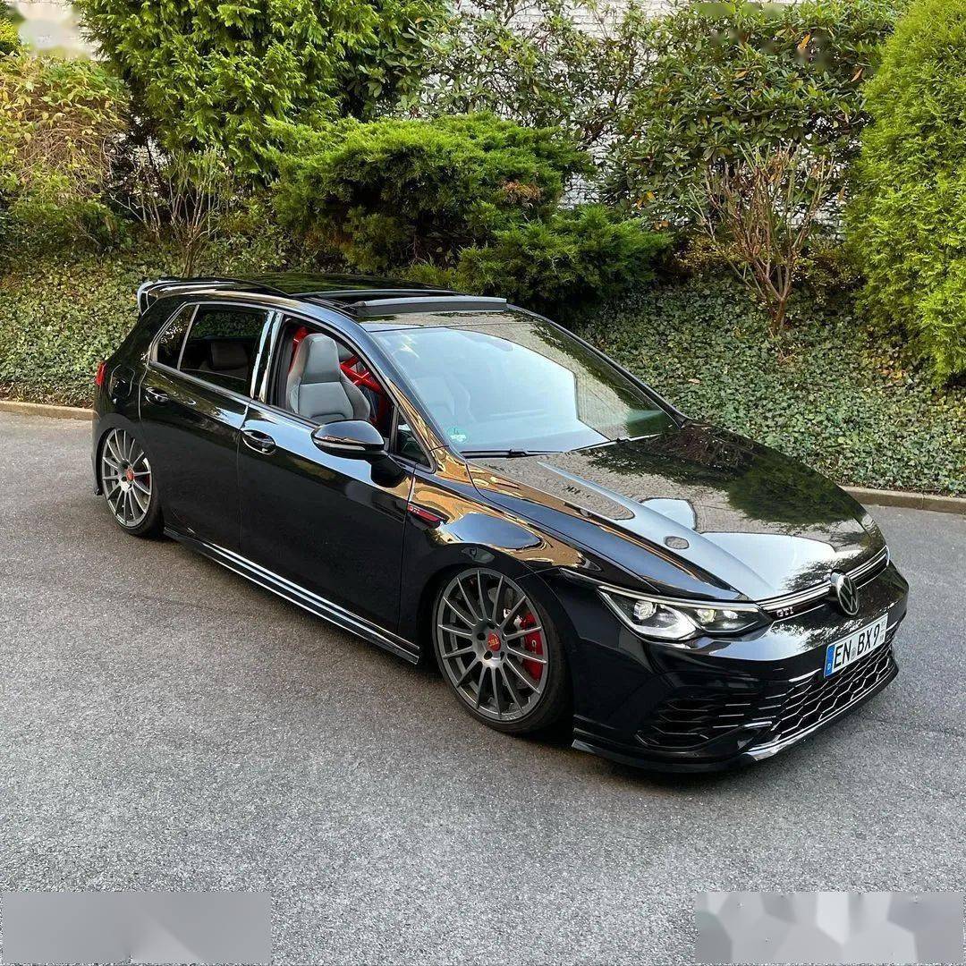 用一身竞技改件来玩姿态的8代高尔夫gti这操作你们看得懂吗