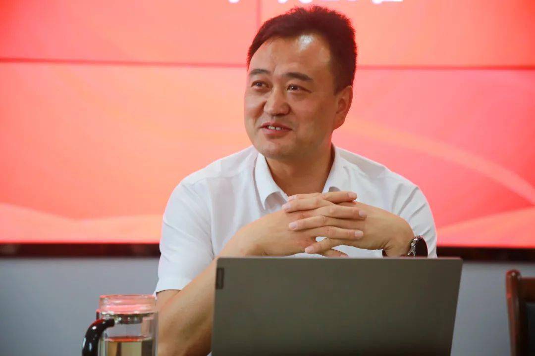 汉源一中党委书记,校长王剑平办有地位的学校办有品味的学校办有