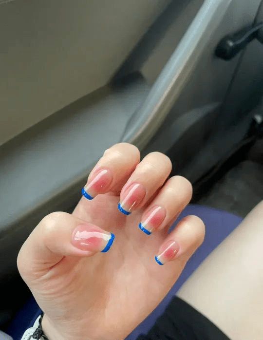 价钱均价19.9，一样价钱，你选发福奶茶还是款式无限的穿戴美甲？