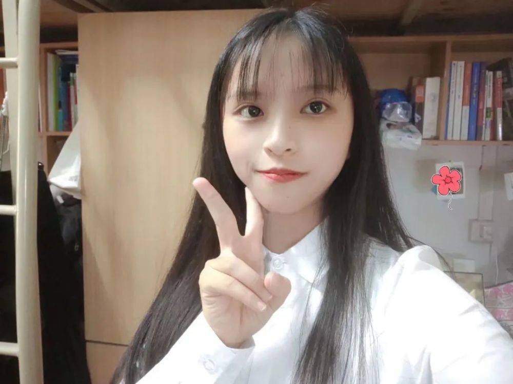 省汕头市龙湖实验中学 欧阳宇婷 广东省中山市中山纪念中学 钟嘉慧