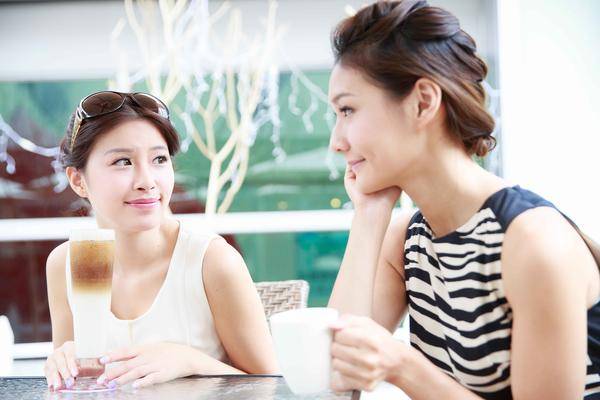 短命的女人通常有4个共同点 若一个不占 说明你比一般人更长寿 女性 身体 运动 短命的女人通常有4个共同点 若一个不占 说明你比一般人更长寿 女性 身体 运动