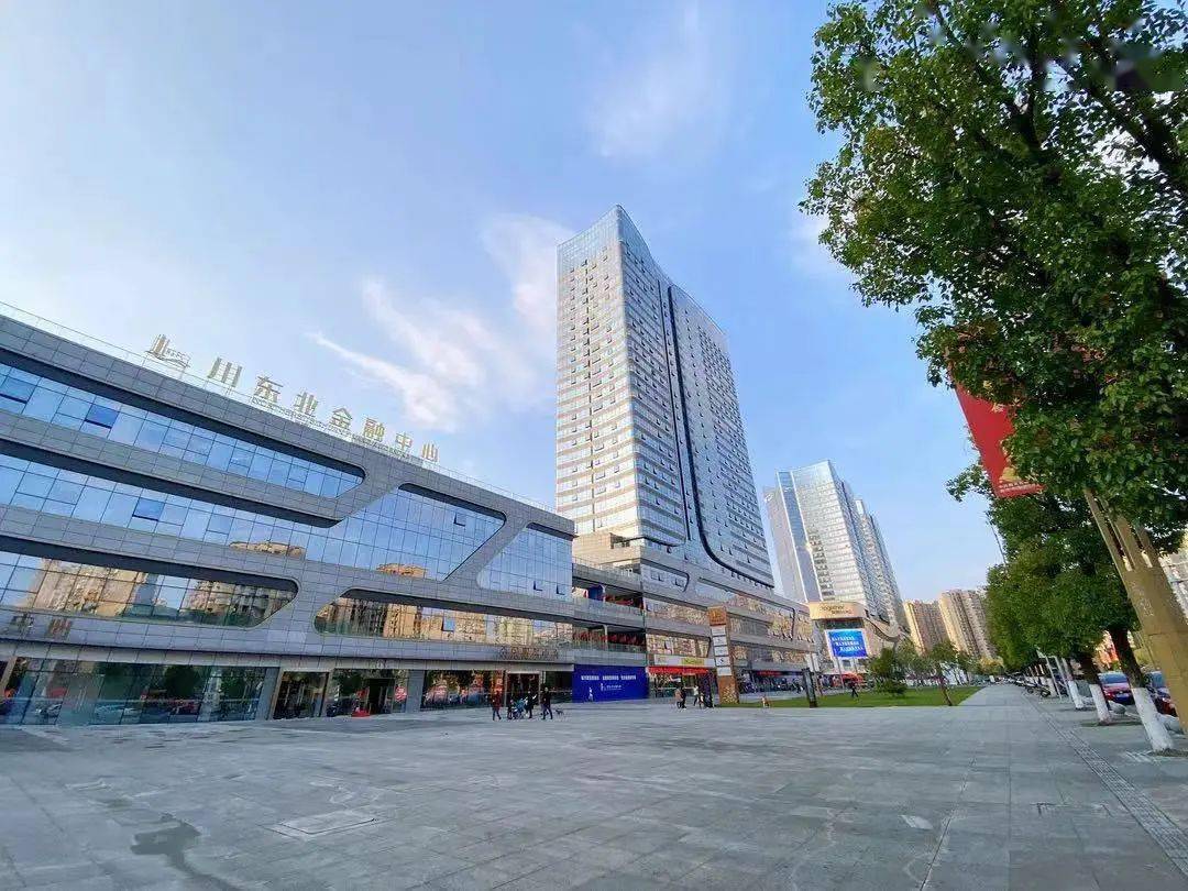 万达广场南充项目正式启动,预计明年国庆前开业,又一城市新中心来了!