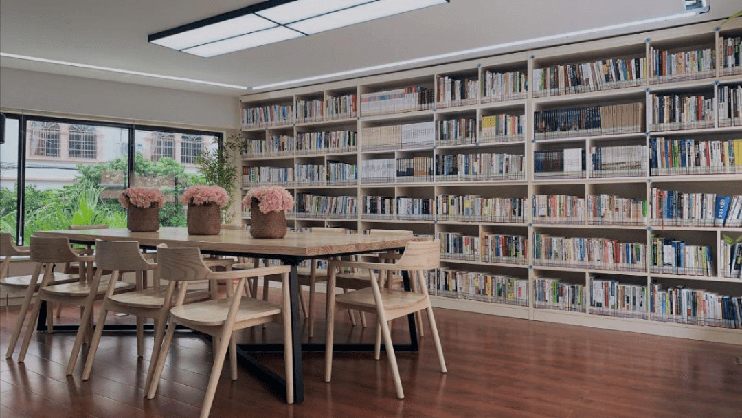 疍家小镇智慧书屋大家好!