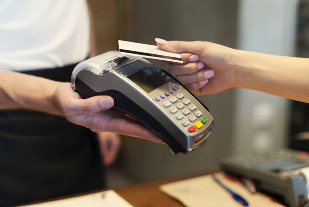 扫码支付刚适应新的付款方式又要来这次连国家都公开认定