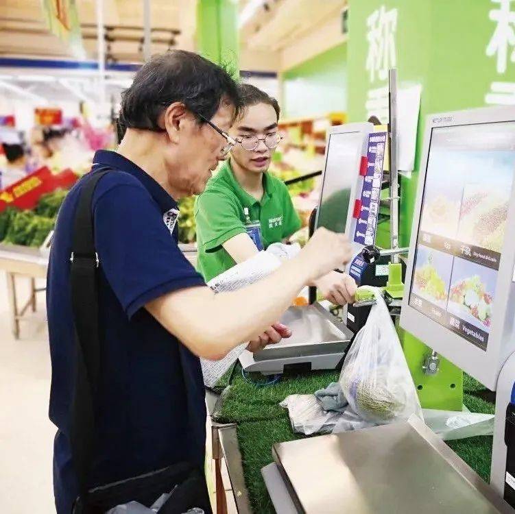 超市部优秀营业员岗位职责_商品_货架_工作