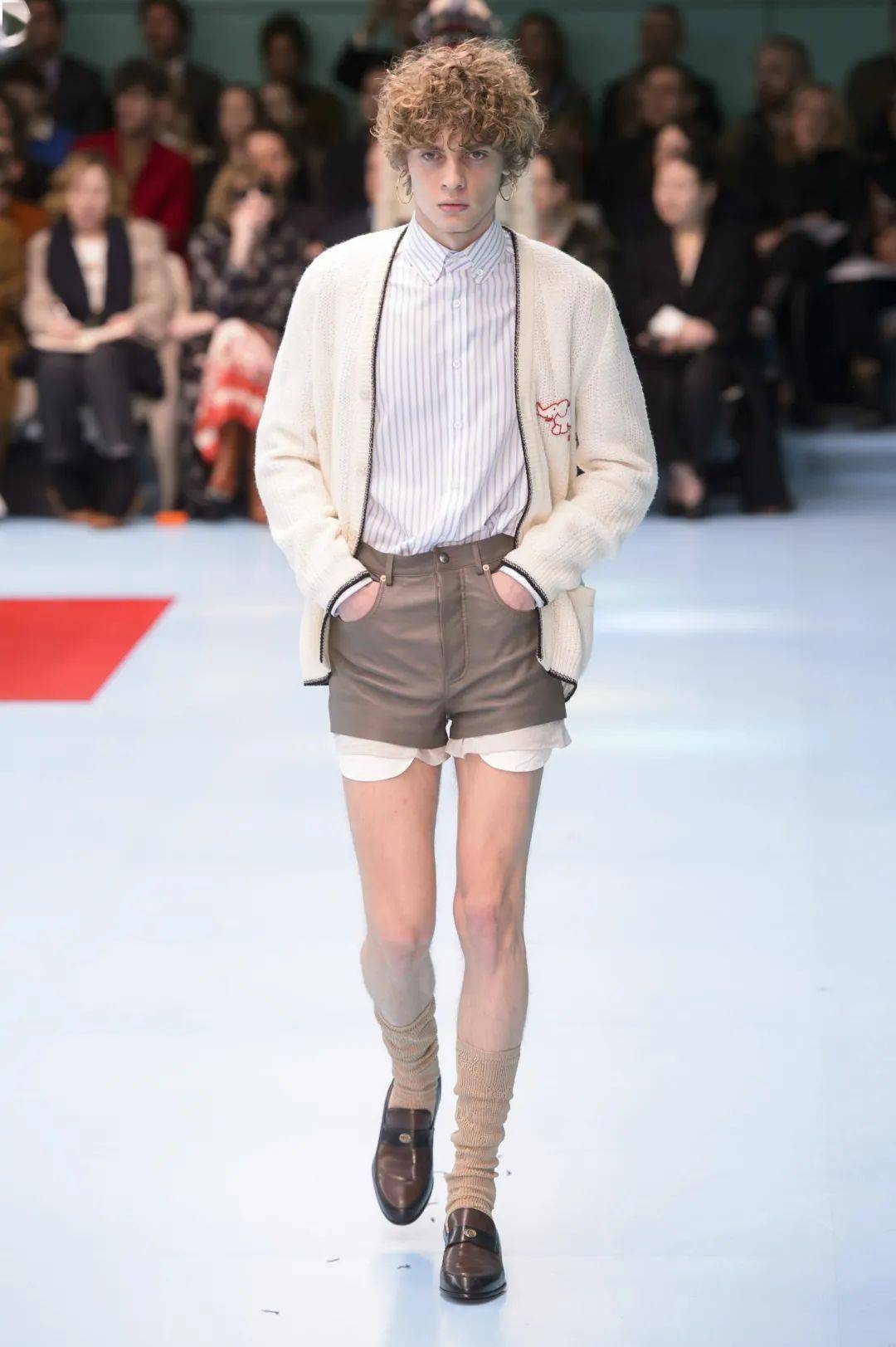 米兰女装【秀场】回顾Gucci 2018秋冬米兰女装