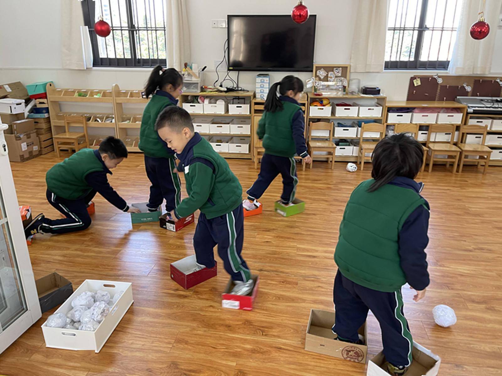 幼儿园|迎接冬奥会，上海这所幼儿园办了一场特别暖的活动