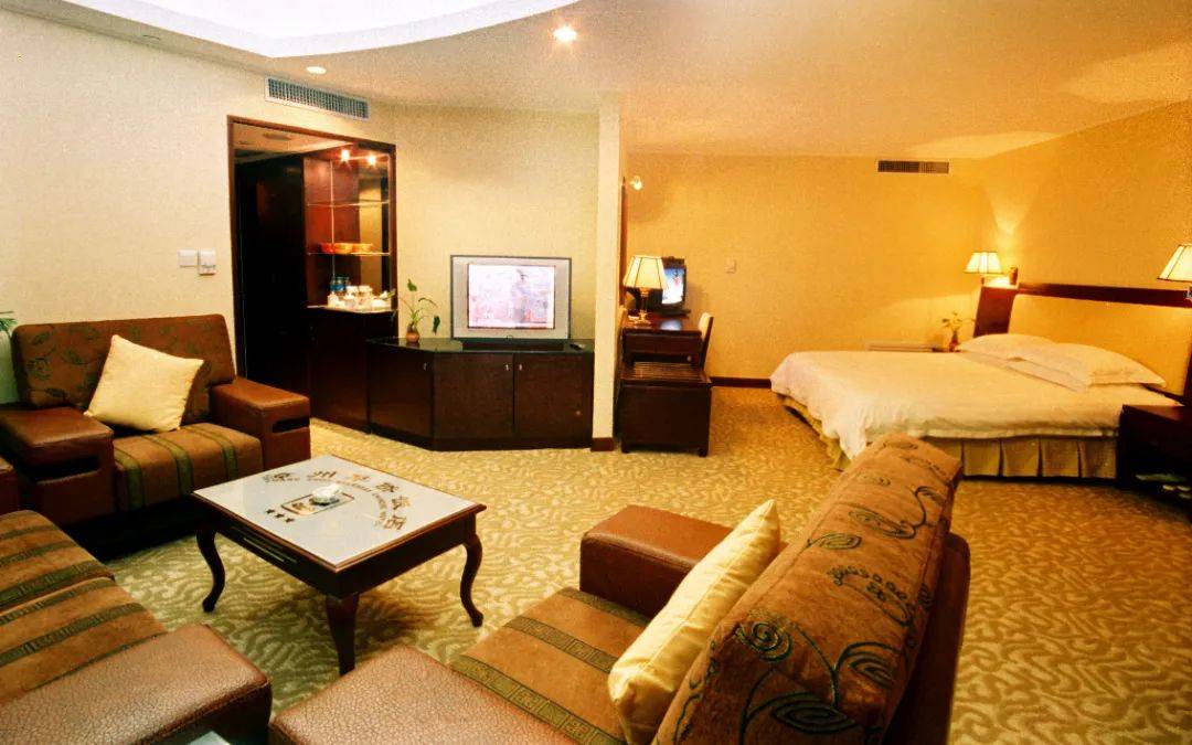 今日拆除再见了漳州华侨饭店