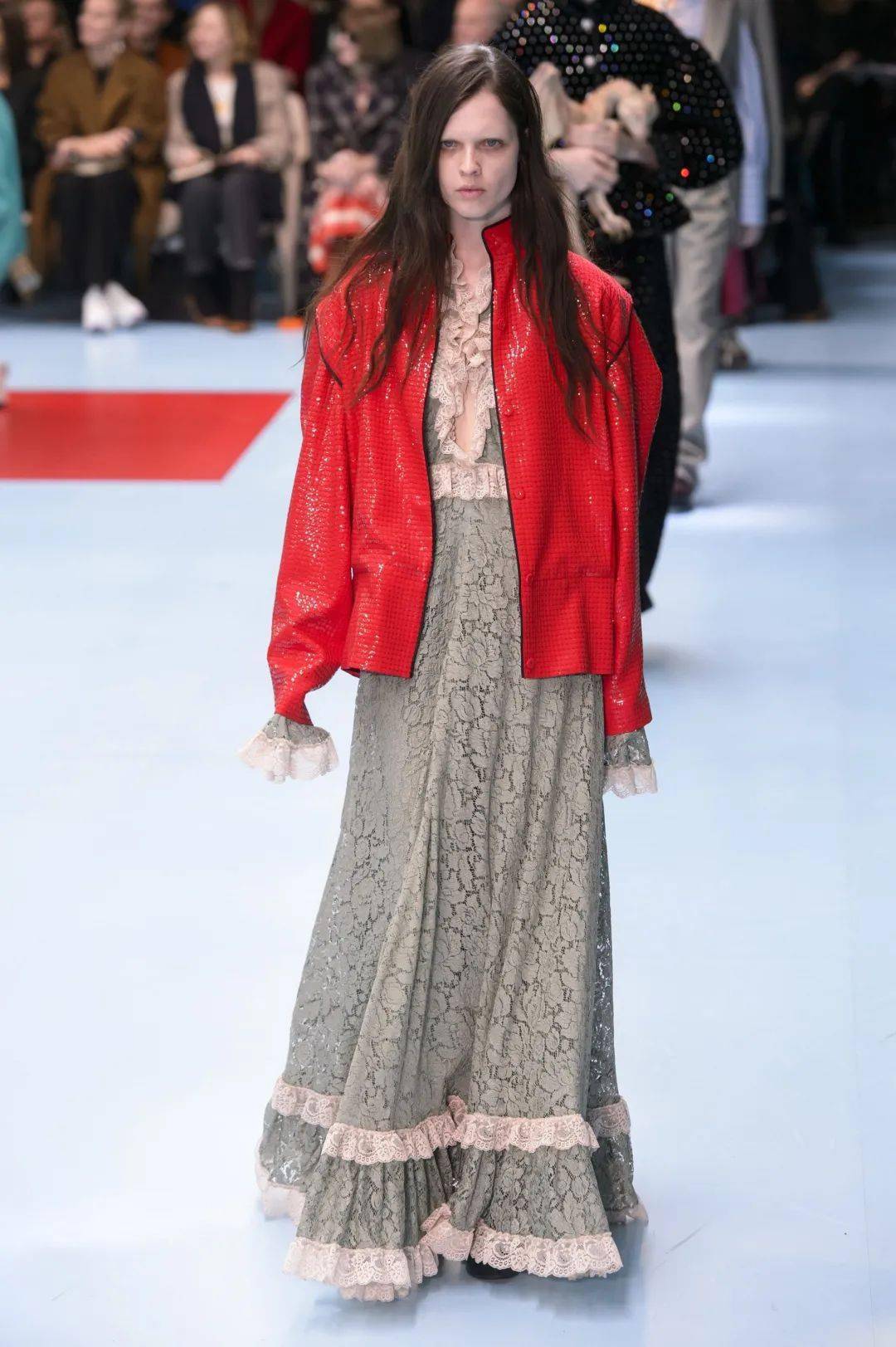 米兰女装【秀场】回顾Gucci 2018秋冬米兰女装