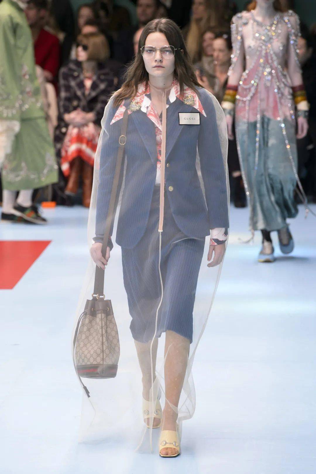 米兰女装【秀场】回顾Gucci 2018秋冬米兰女装