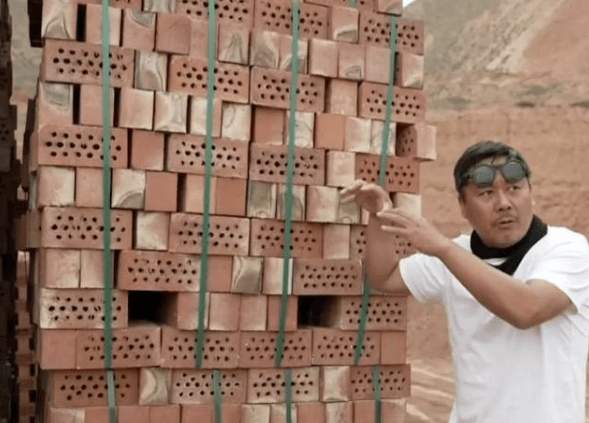 陶磊花132万盖毛坯红砖房，是设计还是糊弄？