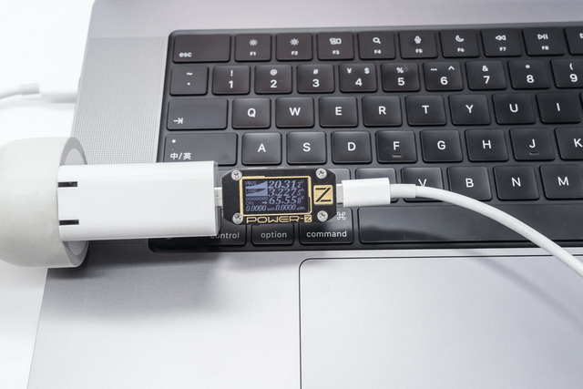 电压|Google谷歌65W PD快充谍照曝光，功率密度1.13W/cm3