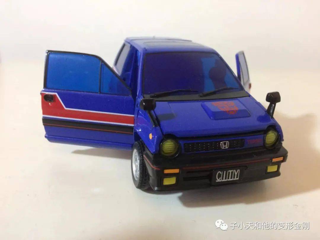 评玩具子小天彼得liu测评变形金刚mp53刹车新货速评还热乎呢