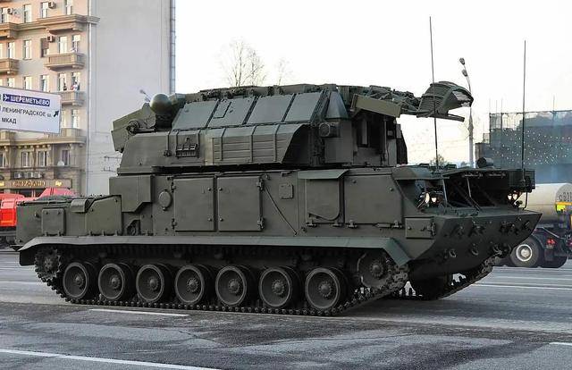 俄高级将领声称:"演练人员使用道尔-m2防空系统,箭-10防空导弹和柳树