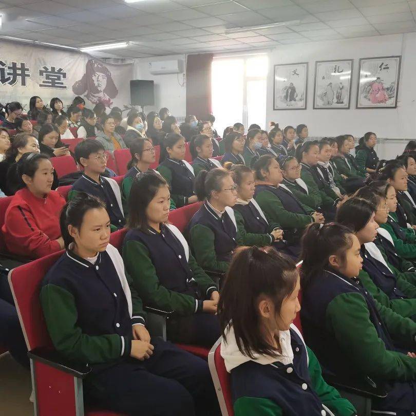 关爱特殊学生 孙景祥老师赴长春特殊教育学校开展教育讲座_孩子_培训