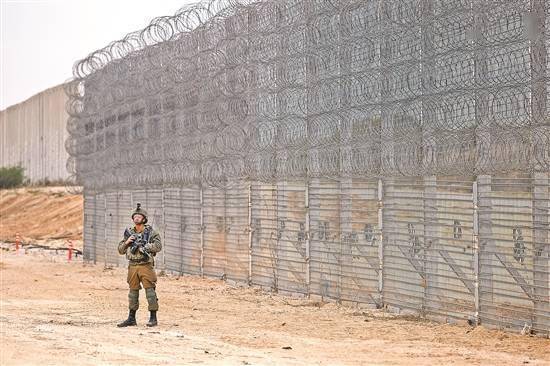 以色列建成"智能"隔离墙