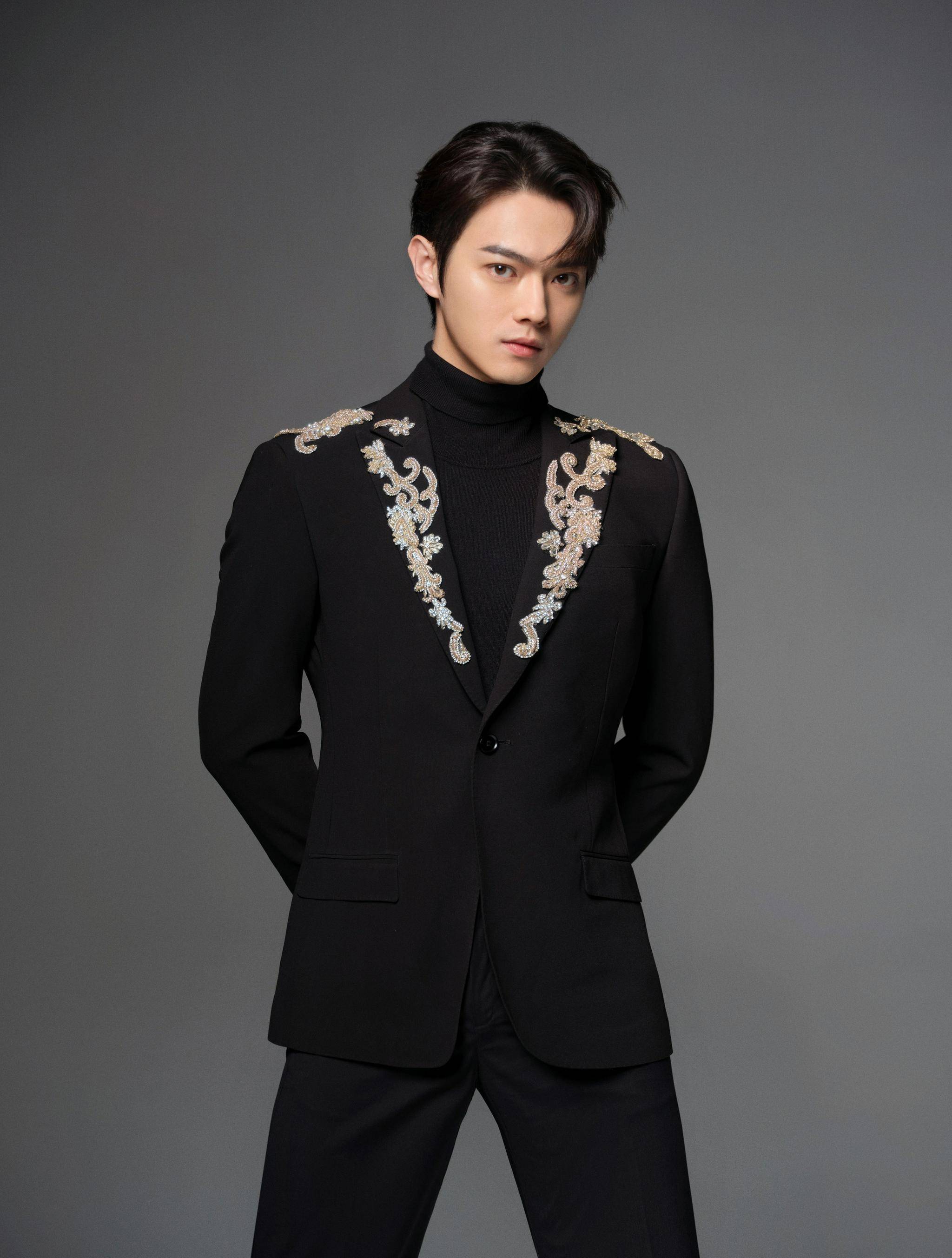 欢娱影视演员许凯soso作为法国娇兰品牌大使出席品牌活动