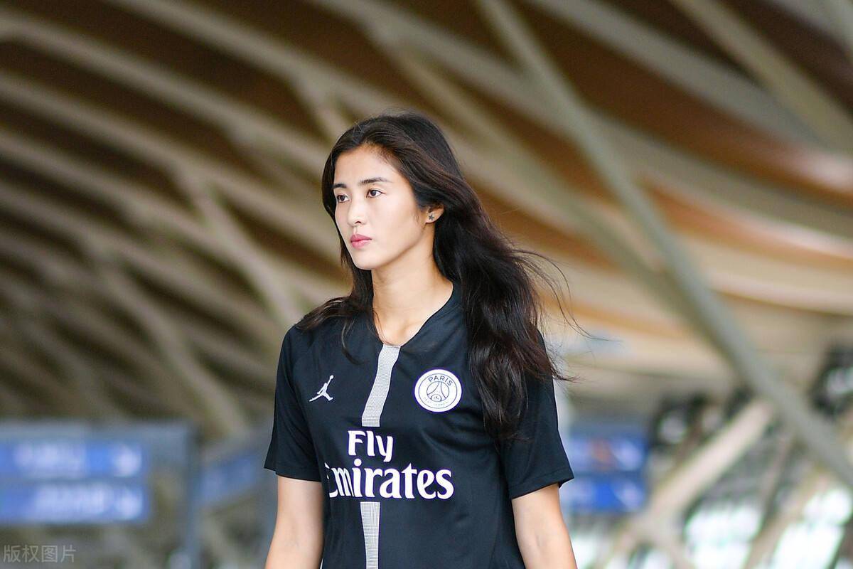 唐佳丽_中国女足_李影