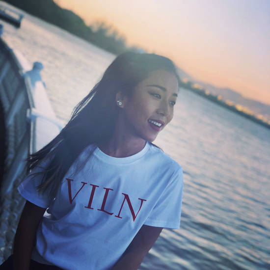 春暖花开面朝大海的吉克隽逸好看极了