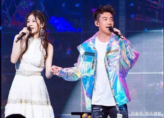 苗苗郑恺同台演唱是什么时候 0c53646498d24cd09102720194d03e6a.jpeg