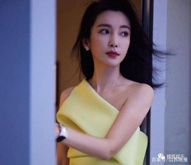 李冰冰的男友小十几岁 2fe5e8055fe34dcfbf04c42a242b9950.jpeg