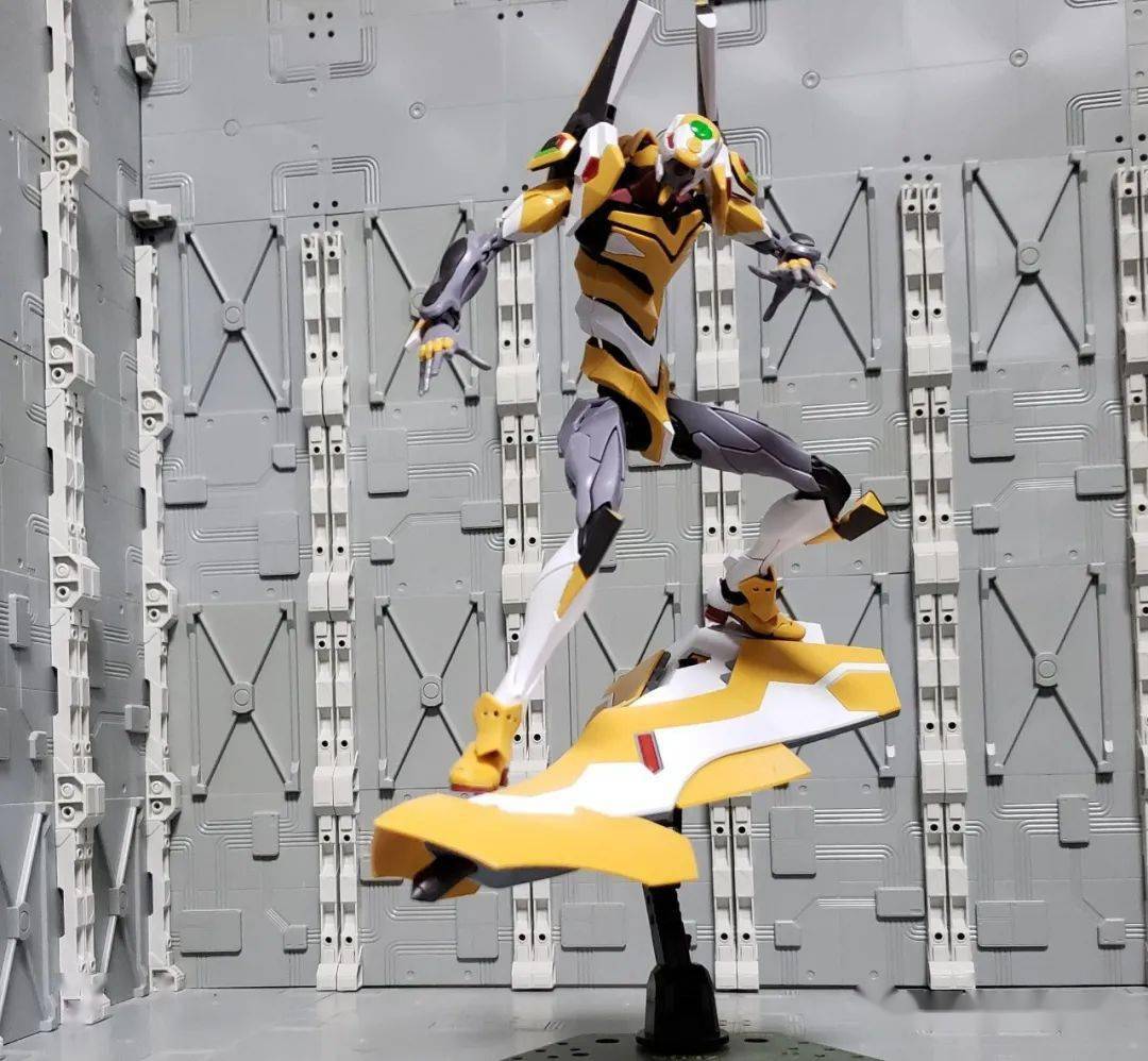 【捆绑盾牌的压轴rg】万代12月11日 一般发售 rg eva 3号机   esv盾牌