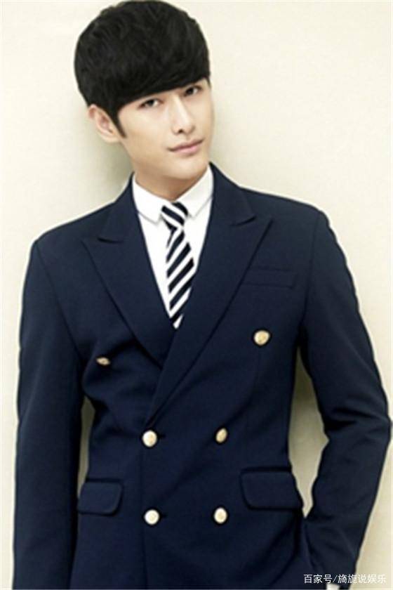 雪藏后复出,油腻大叔朱梓骁不复往日形象,网友:下一个乔任梁_上官瑞