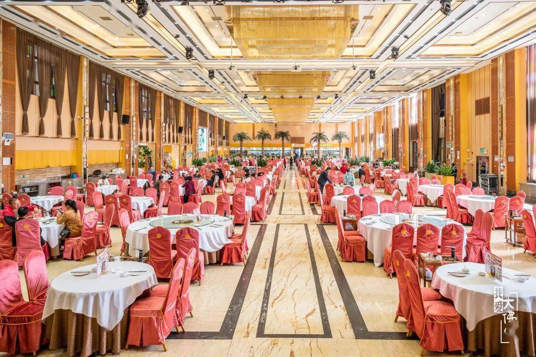 来年盆满钵满福宴大盆菜限时88折鲍鱼花胶蚝豉爸妈吃了都在夸