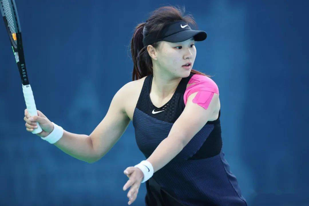 郭涵煜袁程依依高馨妤杨一迪郑妩双郭美琪荀芳颖单双打正赛签表12月11