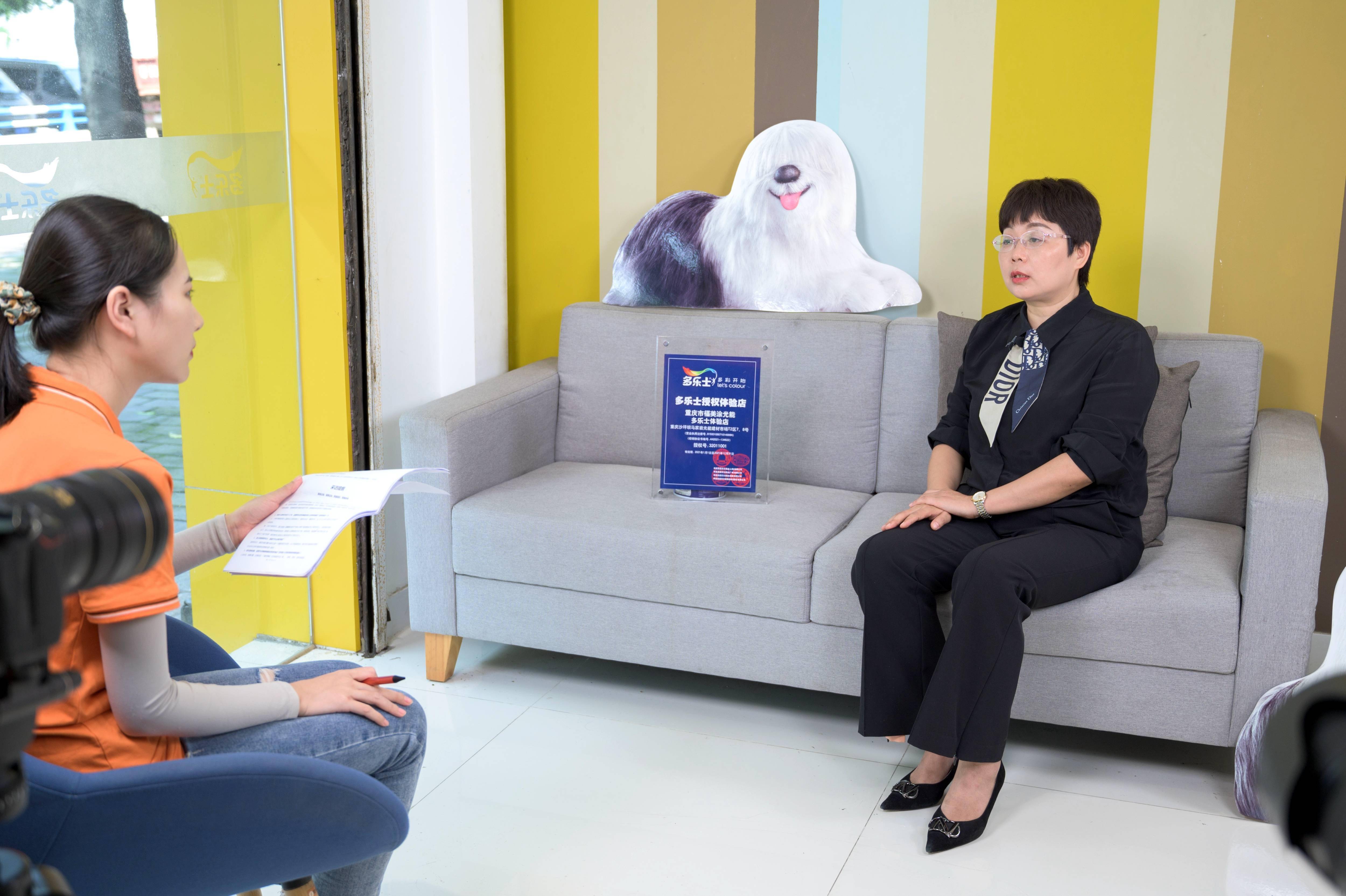 余玲:一旦选择了,就不要后悔_重庆_福美_市场