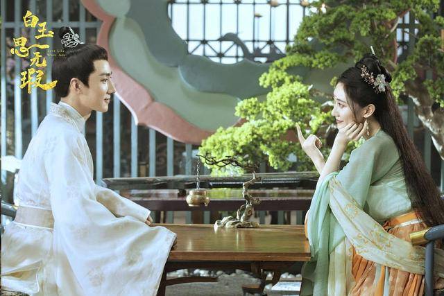 白玉思无瑕官宣剧照主演都是高级脸只看剧照就忍不住想追