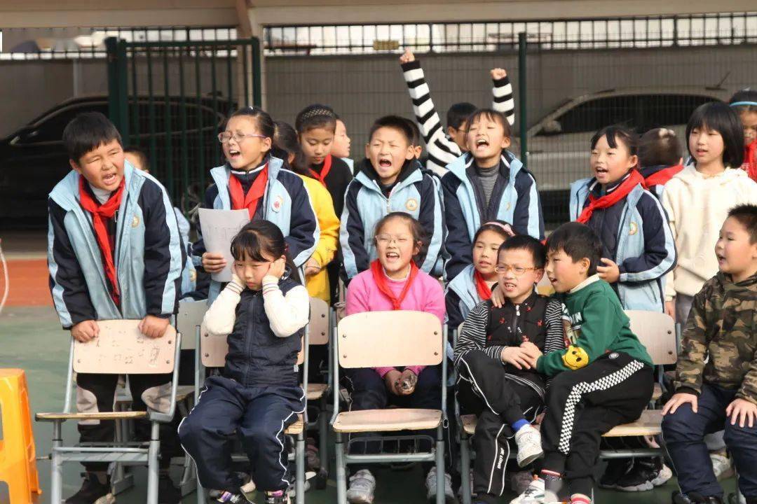绳采飞扬童心奇想塘外小学举行2021学年冬季跳踢运动会