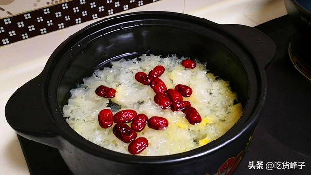 银耳怎么熬才软糯 f5e2bcd2671d4e7294f159d04959d659.jpeg