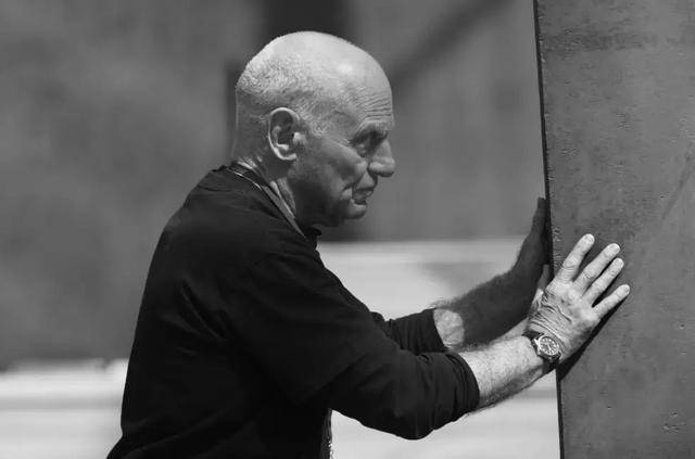 ����¡�����:�ı����ǹۿ���ʽ,�Ϳ��ܸı����ǵ�˼����ʽ