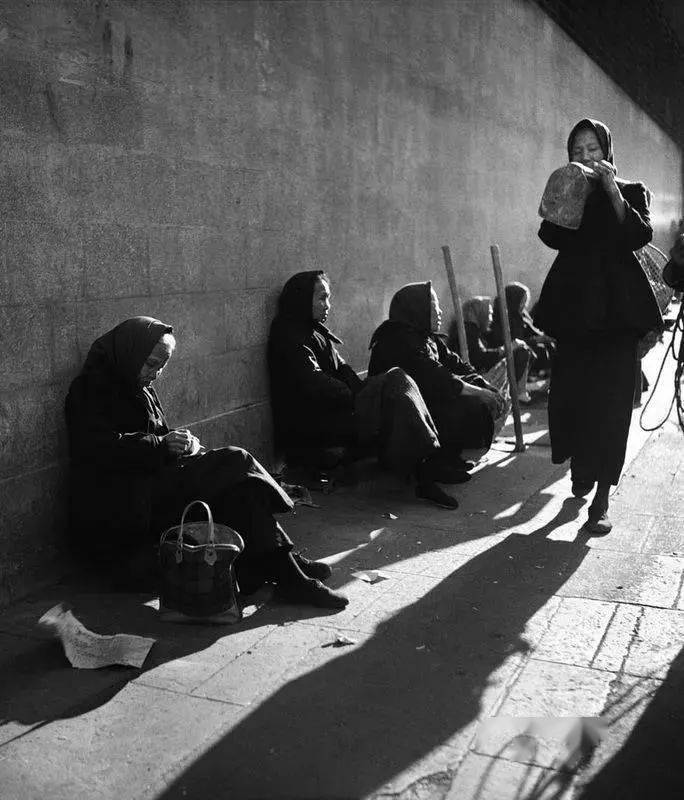 因为|“不要因为我拍过三级片，而否认我是一个出色的摄影师”