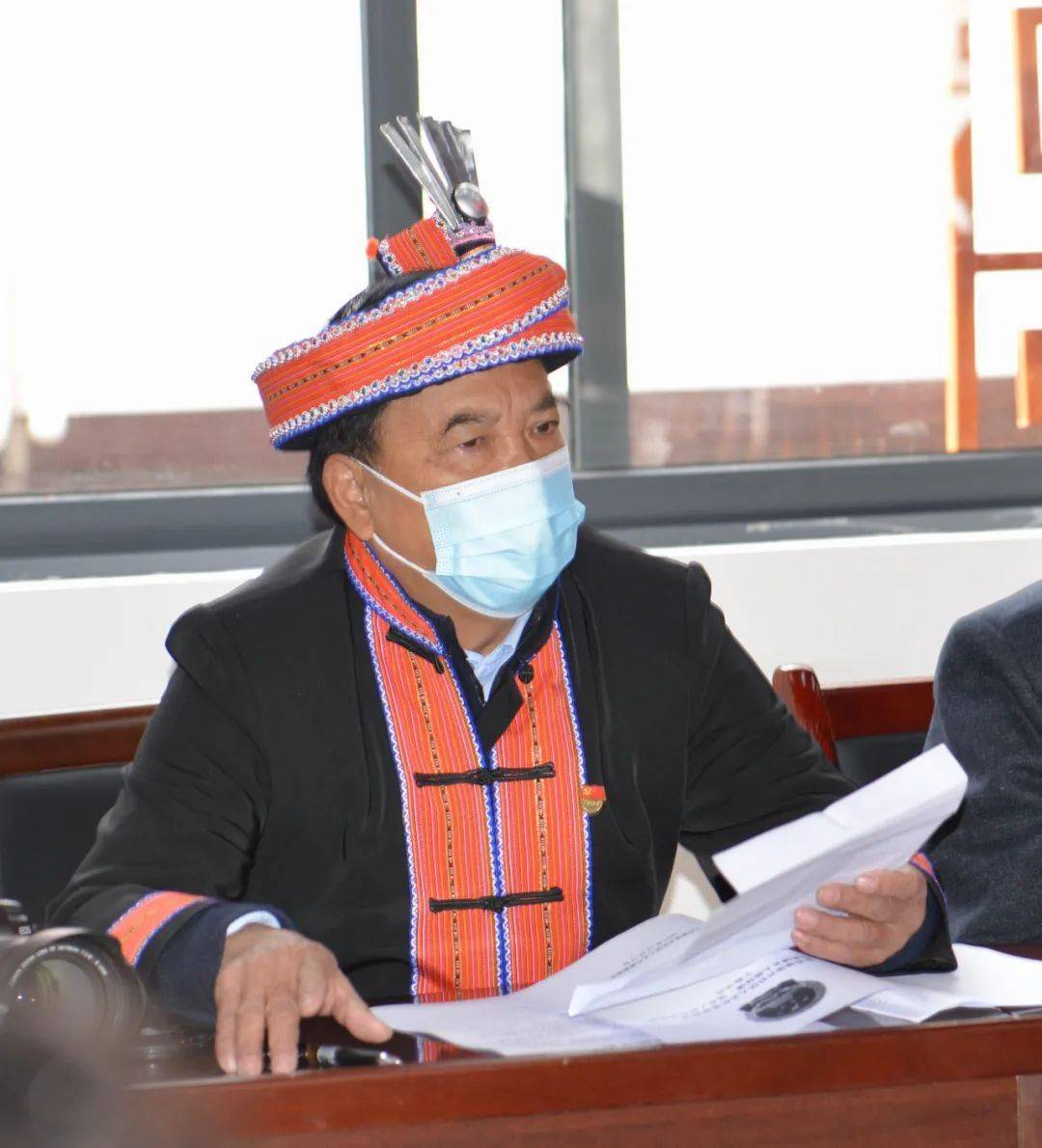 谭玉成到金秀镇荣兴社区人大代表联络站开展混合编组多级联动履职为民