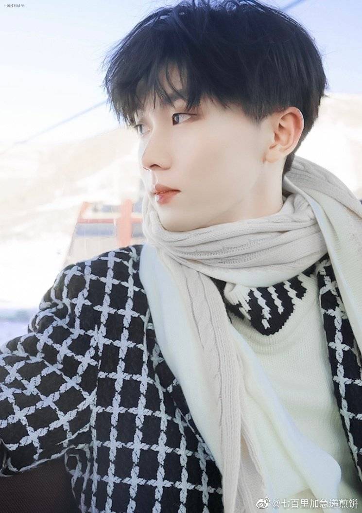 十八岁的你最后一天在舞台上,唱了新歌飙了高音……_定义_马嘉祺_世界