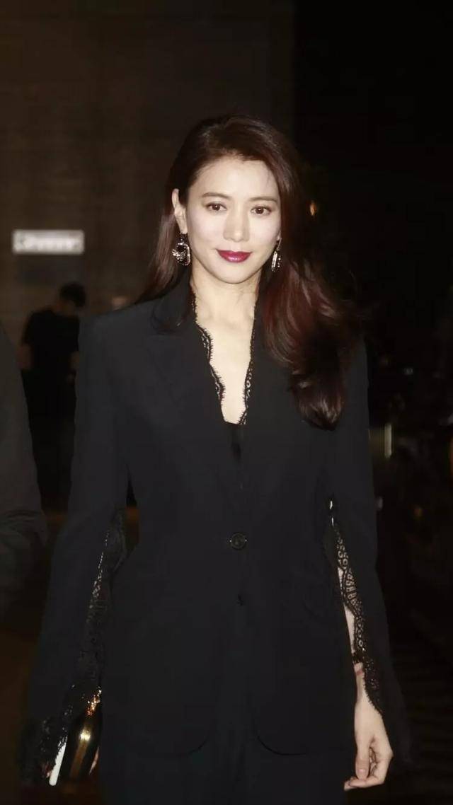 袁咏仪美照